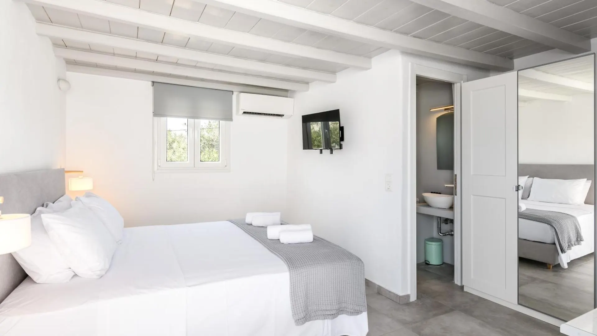 Eleven Keys Apartments Mykonos Town